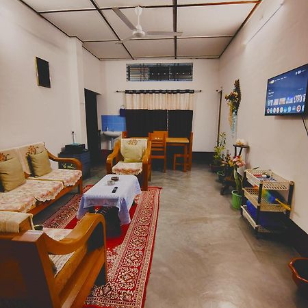 Gayatri Homestay Dibrugarh Eksteriør billede
